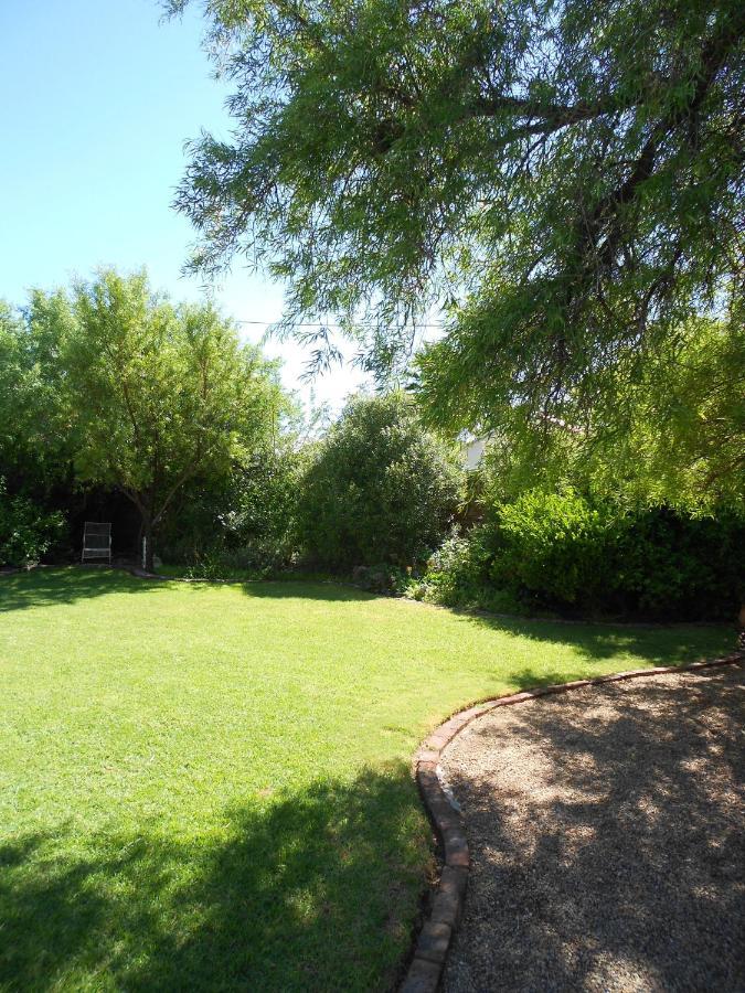 Pane Vivente Garden Cottage Beaufort West Esterno foto